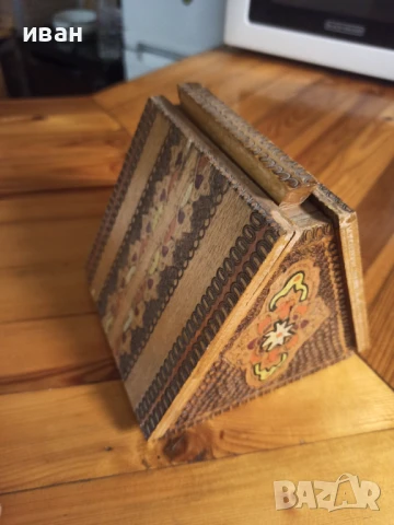 Дървена кутия табакера