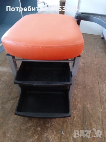 фризьорски, козметичен помощен стол и помощен стол за педикюр , снимка 7 - Фризьорски столове - 51753763