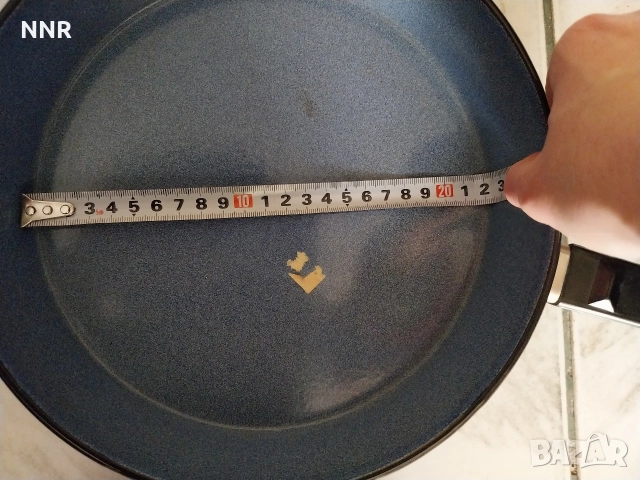 Емайлиран тиган - чисто нов, снимка 3 - Съдове за готвене - 52928334