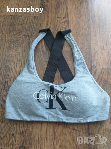 calvin klein sport bra - страхотно бюстие, снимка 2 - Корсети, бюстиета, топове - 33634750