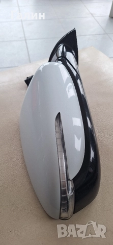 Продавам странично дясно огледало Kia Ceed