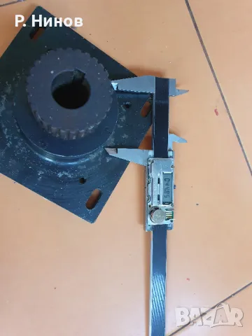 конзола със зъбно колело и зъбен ремък за сервомотор - комплект  фланец, снимка 10 - Електродвигатели - 47501191