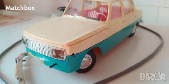 Стара играчка WARTBURG 353 DDR GDR PIKO ANKER 1/15, снимка 5 - Колекции - 50927447