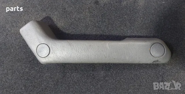 Предна Дясна Вътрешна Дръжка Мицубиши Паджеро - MB690159, снимка 2 - Части - 50320329