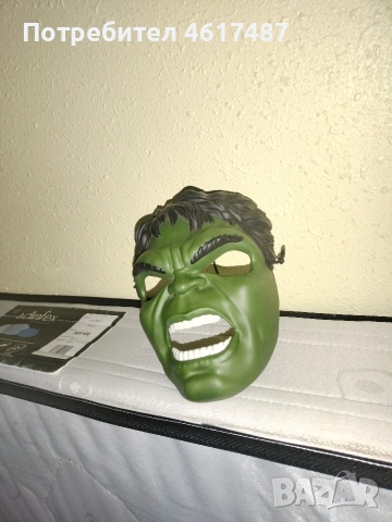 маска на Хълк
