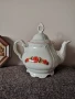 Ретро порцеланов чайник , снимка 1