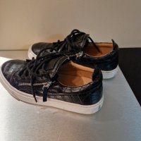 Обувки guiseppe zanotti, снимка 3 - Дамски ежедневни обувки - 44017589