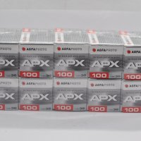 10 броя фото филми AGFA APX Professional 100/135-36 - черно-бели фото ленти, снимка 1 - Чанти, стативи, аксесоари - 43182969