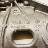 Бракет за компресор за климатик за Mercedes X class Nissan Navara 2.3 190 RENAULT 926140604R 2018, снимка 3 - Части - 43172405