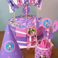 Картонена торта и украса за рожден де  с Маша и Мечока, снимка 3 - Други услуги - 26314954