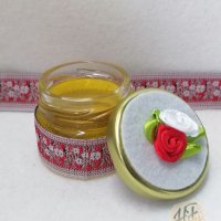 Бурканчета с мед, етно мотиви на червен фон, снимка 5 - Пчелни продукти - 37500395