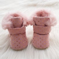 Нови буйки за новородено момиченце, снимка 1 - Бебешки обувки - 34957930