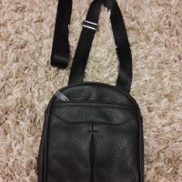 Мъжка чанта за през рамо ZEE LANE , снимка 1 - Чанти - 40241812