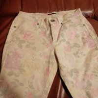 Sisley оригинален нов панталон, снимка 3 - Панталони - 32389256