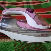 Ютия Philips мощ.2400 вата, снимка 4 - Ютии - 44844478