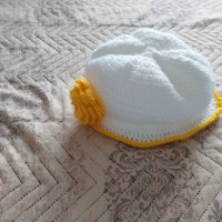 Плетена Детска шапка на една кука, снимка 2 - Шапки - 43365924