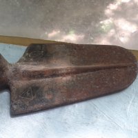 Голяма военна киркобрадва брадва секира инструмент маркирана, снимка 2 - Антикварни и старинни предмети - 37218381