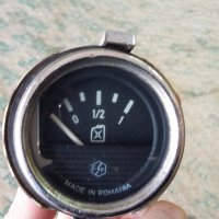 Указател( Часовник, Манометър) за гориво 24V Роман, снимка 1 - Части - 35195701