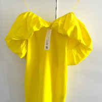 Нова с етикет, жълта рокля на Зара, снимка 3 - Рокли - 44908446