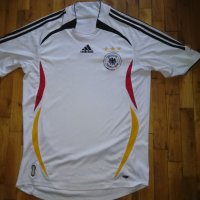 Германия маркова футболна теника на Адидас 2006 г. домакини размер М, снимка 1 - Футбол - 40425736