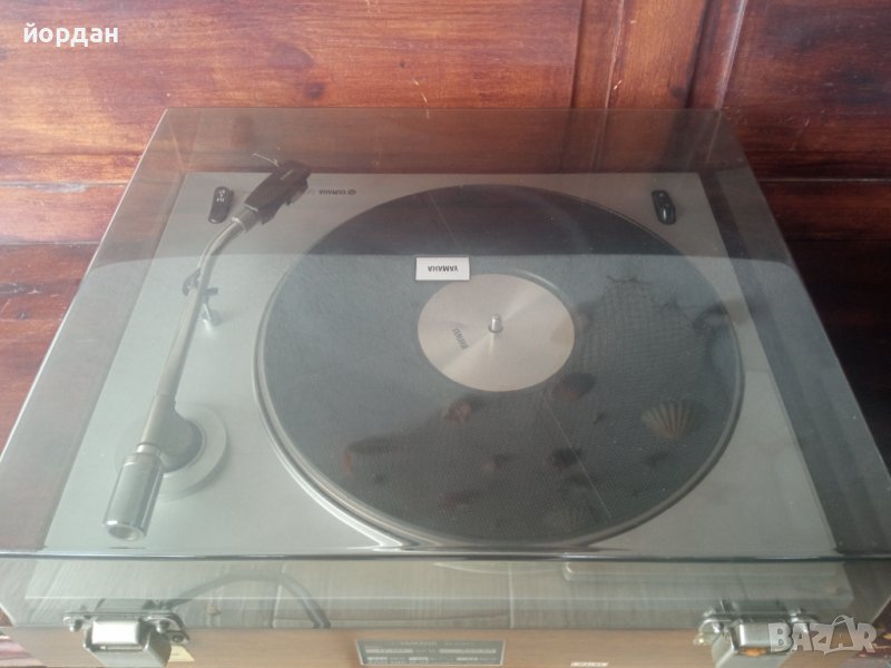 Грамофон Yamaha YP400, снимка 1