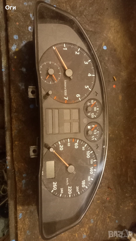 Километражно табло за Ауди А4 8D0 919 033 CX / 110.208.695/002, снимка 1