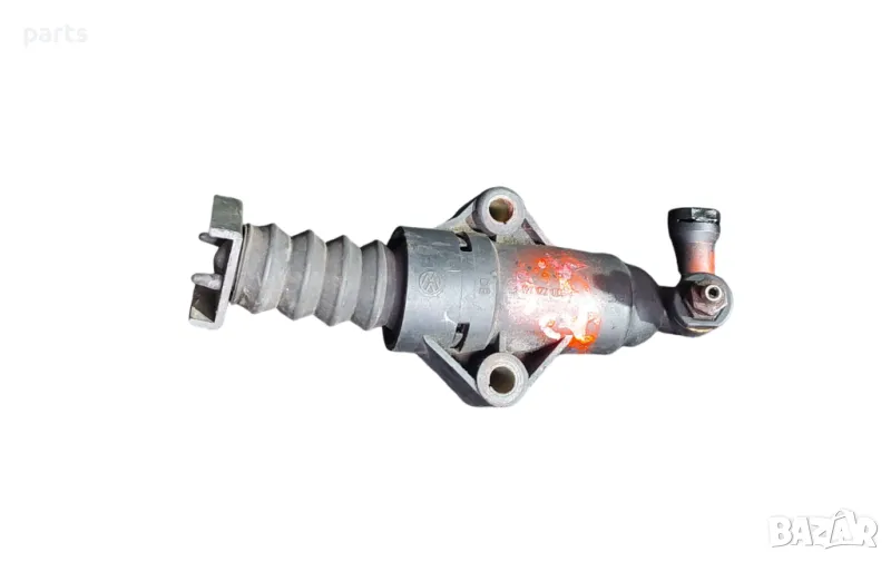 Помпа Съединител Ауди А3 8L - VW Голф 4 - Голф 3 - Пасат 5 - Шкода - Сеат - 1J0721261, снимка 1