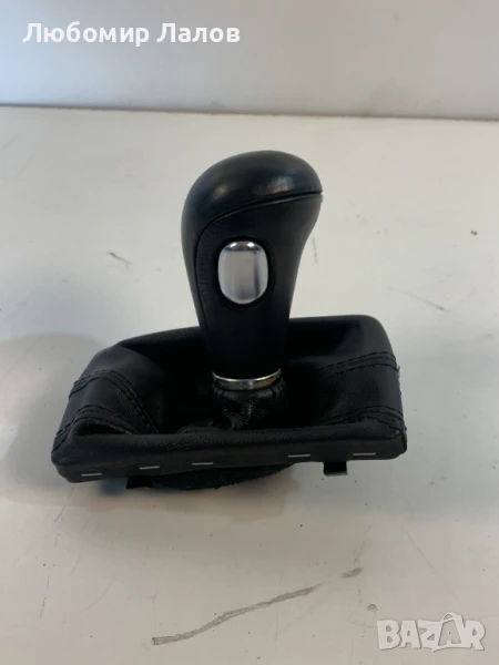 Топка маншон скоростен лост Audi A4 A5 десен волан 8K2713139, снимка 1