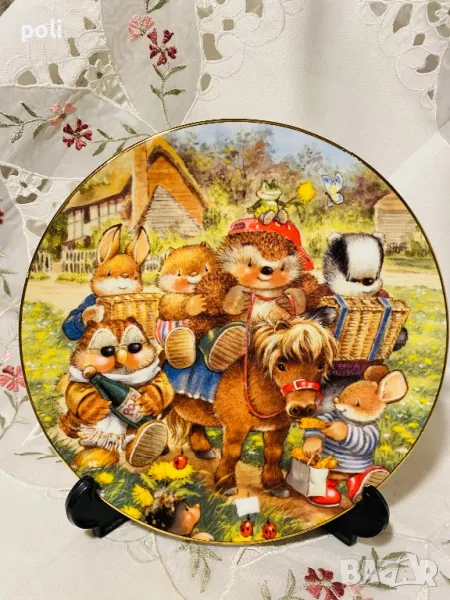 порцеланова чиния за стена , снимка 1