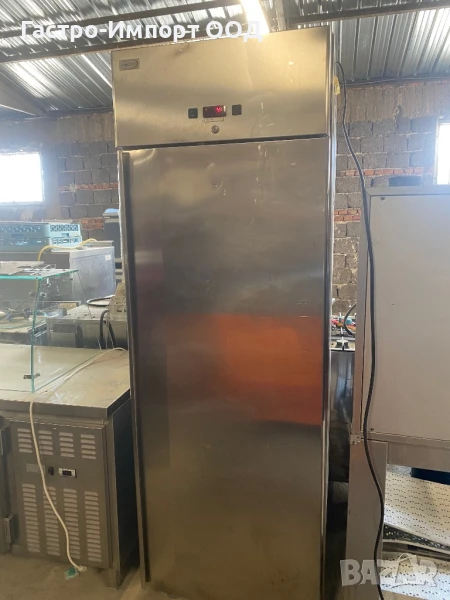 Хладилник, снимка 1