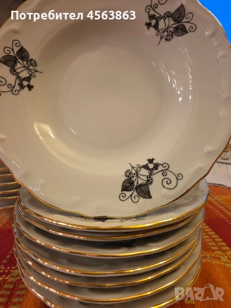 Порцеланова чинии, снимка 1