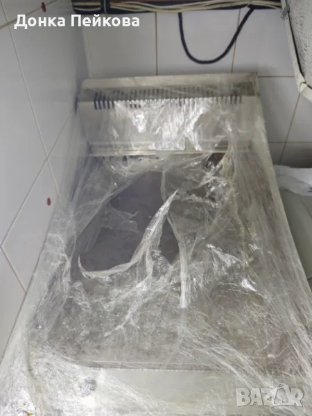 Електрическа скара гладка- 1 зона чугунена, снимка 1