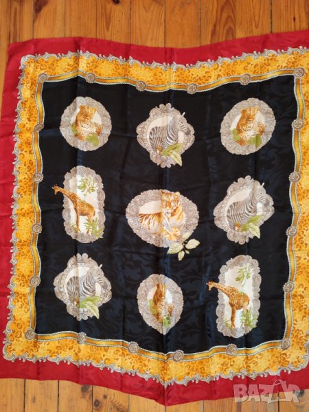 Нов италиански естествена коприна шал roccobarocco made in Italy ново състояние, снимка 1