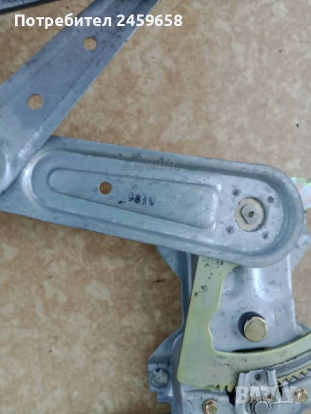 Стъклоповдигач за предна лява врата за Киа Соренто 2.5 CRD - 140 к.с., снимка 1