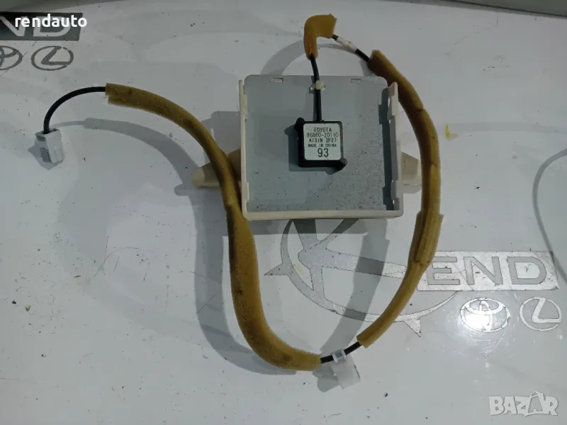 86860-20110 GPS антена Toyota Avensis Station Wagon T27 Face 2012-2015, снимка 1