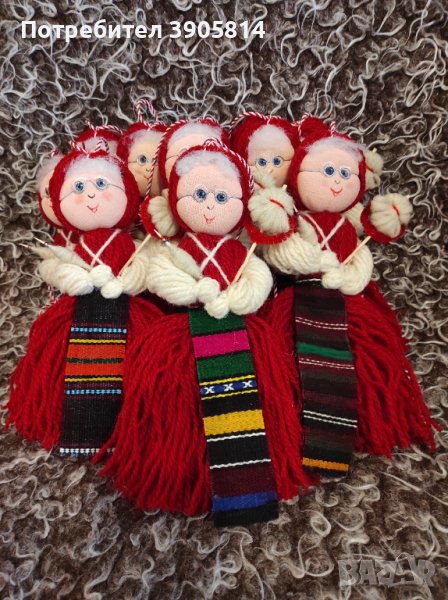 Баба Марта, направена от вълна, снимка 1