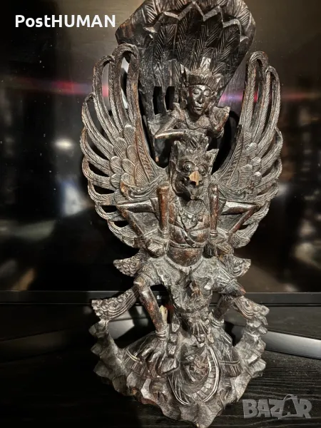 Статуетка Вишну върху Гаруда - дърворезба, снимка 1