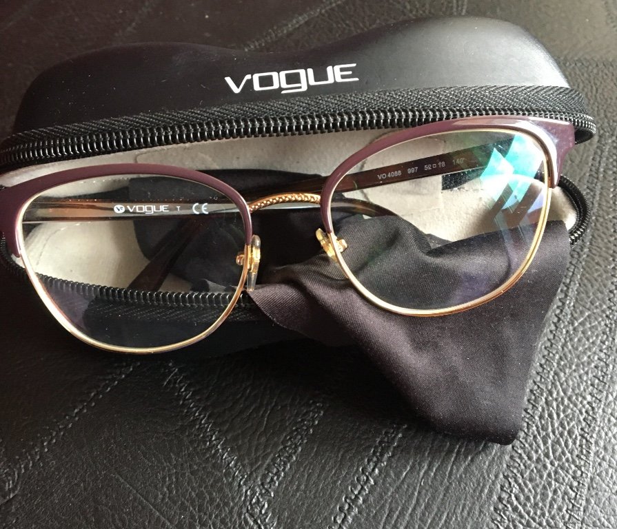 Диоптрични очила Vogue в Слънчеви и диоптрични очила в гр. Варна -  ID32608355 — Bazar.bg