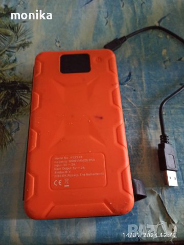 Външна батерияза телефон, снимка 2 - Външни батерии - 44138509