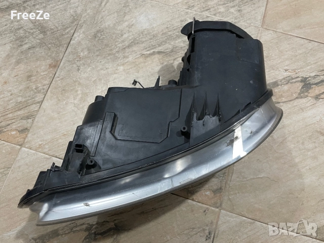 Фар за VW Caddy, снимка 4 - Части - 52116596