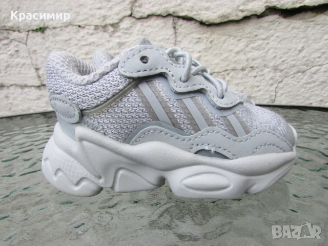 Детски маратонки Adidas Ozweego, снимка 2 - Бебешки обувки - 52507057