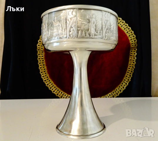 Викингски калаен бокал за вино,чаша 18 см.,500 мл.,Дракон , снимка 2 - Антикварни и старинни предмети - 52079645