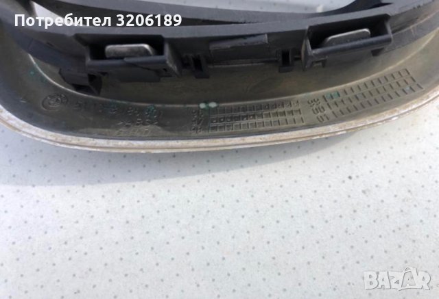 Решетка в преден капак за БМВ е46, снимка 4 - Части - 40343149