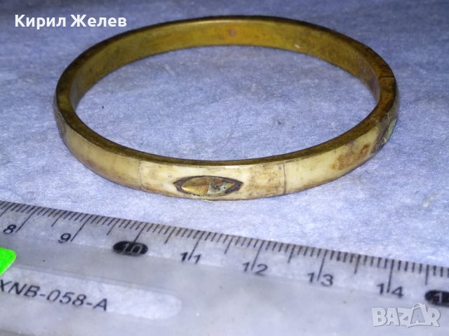 СТАРИННА БРОНЗОВА ТИБЕТСКА ТРАДИЦИОННА ЕТНО ГРИВНА с РЪЧНО ШЛИФОВАНА КАМИЛСКА КОСТ 37922