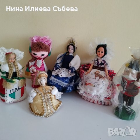 Ретро малки кукли сувенири , снимка 2 - Колекции - 38676407