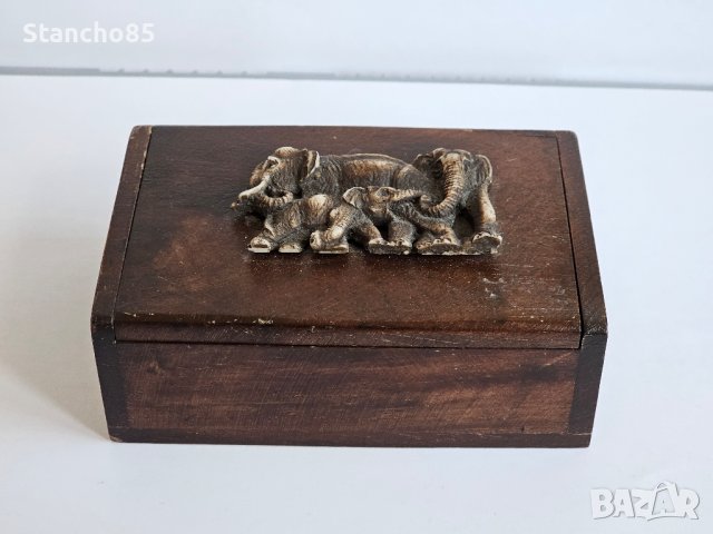 дървена кутия с слончета, снимка 4 - Декорация за дома - 43988023