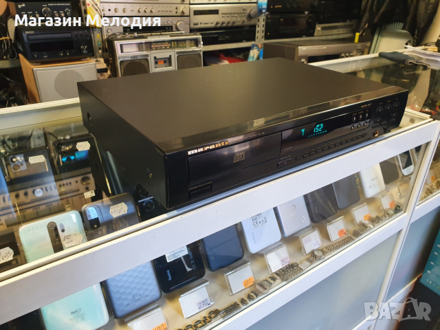 CD Player Marantz CD-48  В отлично техническо и визуално състояние., снимка 7 - Декове - 44873366