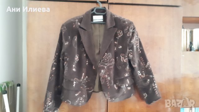 Официално спортно-елегантно пищно сако