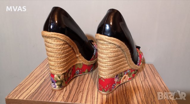Нови обувки на платформа 37 номер лак черни червени, снимка 4 - Дамски елегантни обувки - 29021318