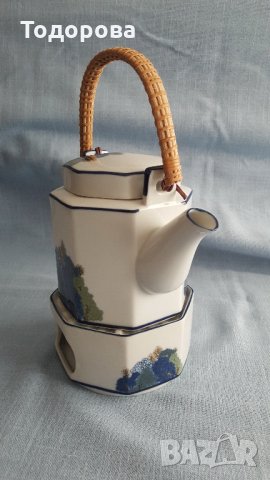 Порцеланов чайник в комплект с порцеланов подгряващ уред, снимка 2 - Други ценни предмети - 33047553